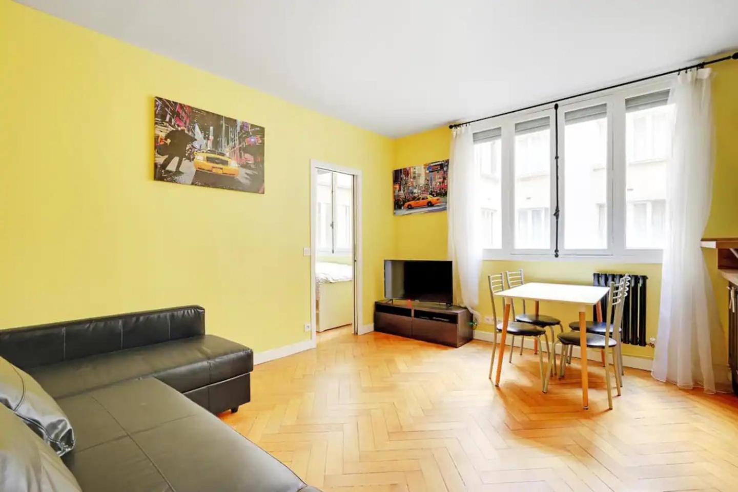 Bright Getaway Near Montparnasse * Paris