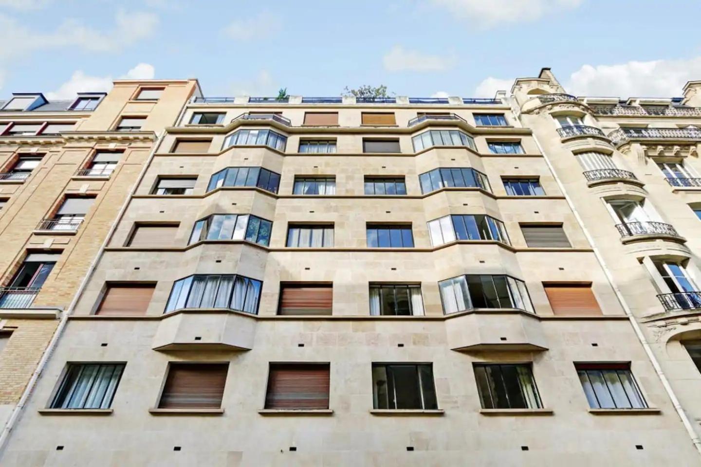 Bright Getaway Near Montparnasse Paris