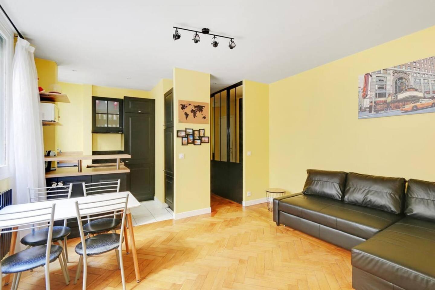 Bright Getaway Near Montparnasse Homestay Paris