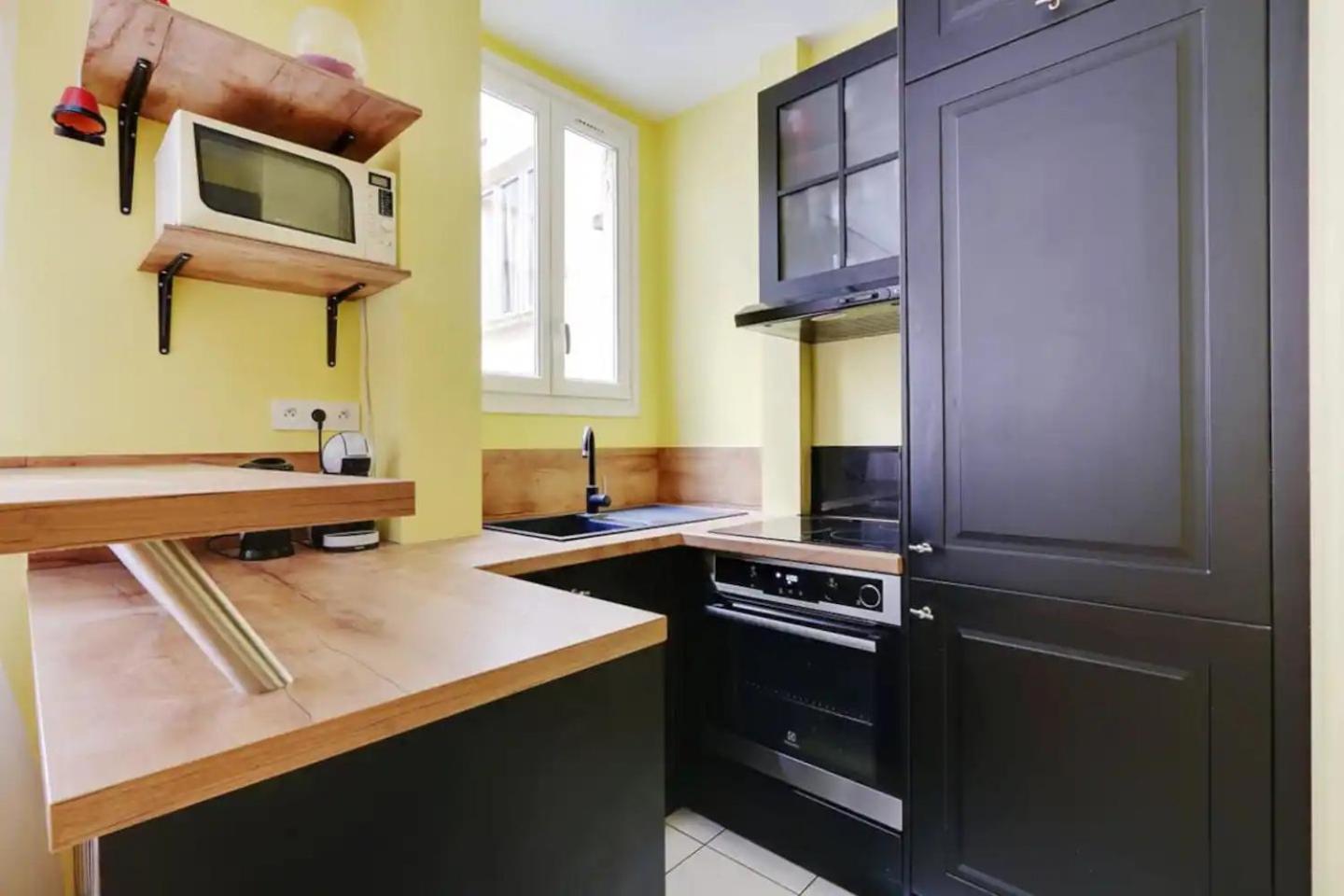Bright Getaway Near Montparnasse * Paris